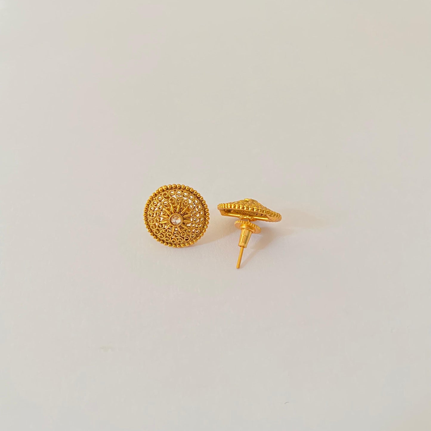 Antique Pendant Set with Diamond Stone