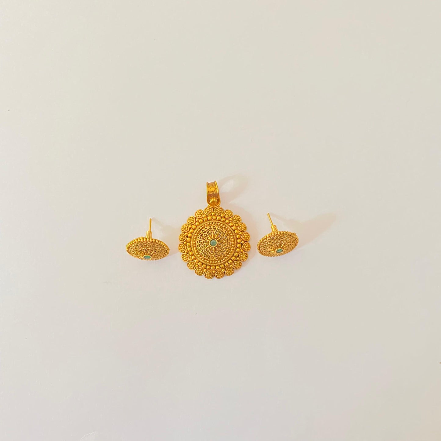 Antique Pendant Set with Green Stone