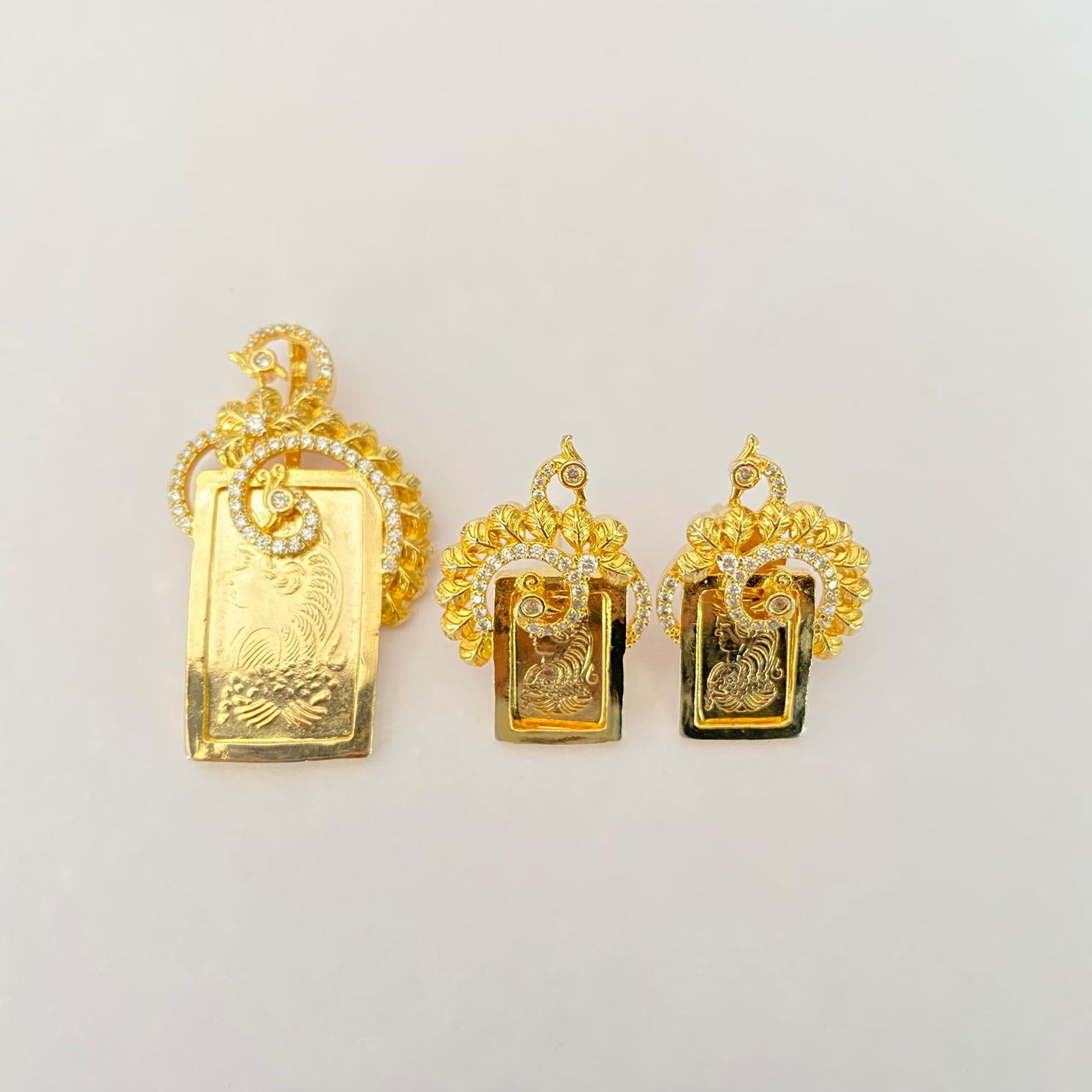 Diamond Gini Gold Plated Classic Pendant Set latest Design