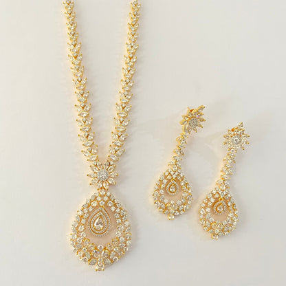 gold plated with diamond long necklace Set
