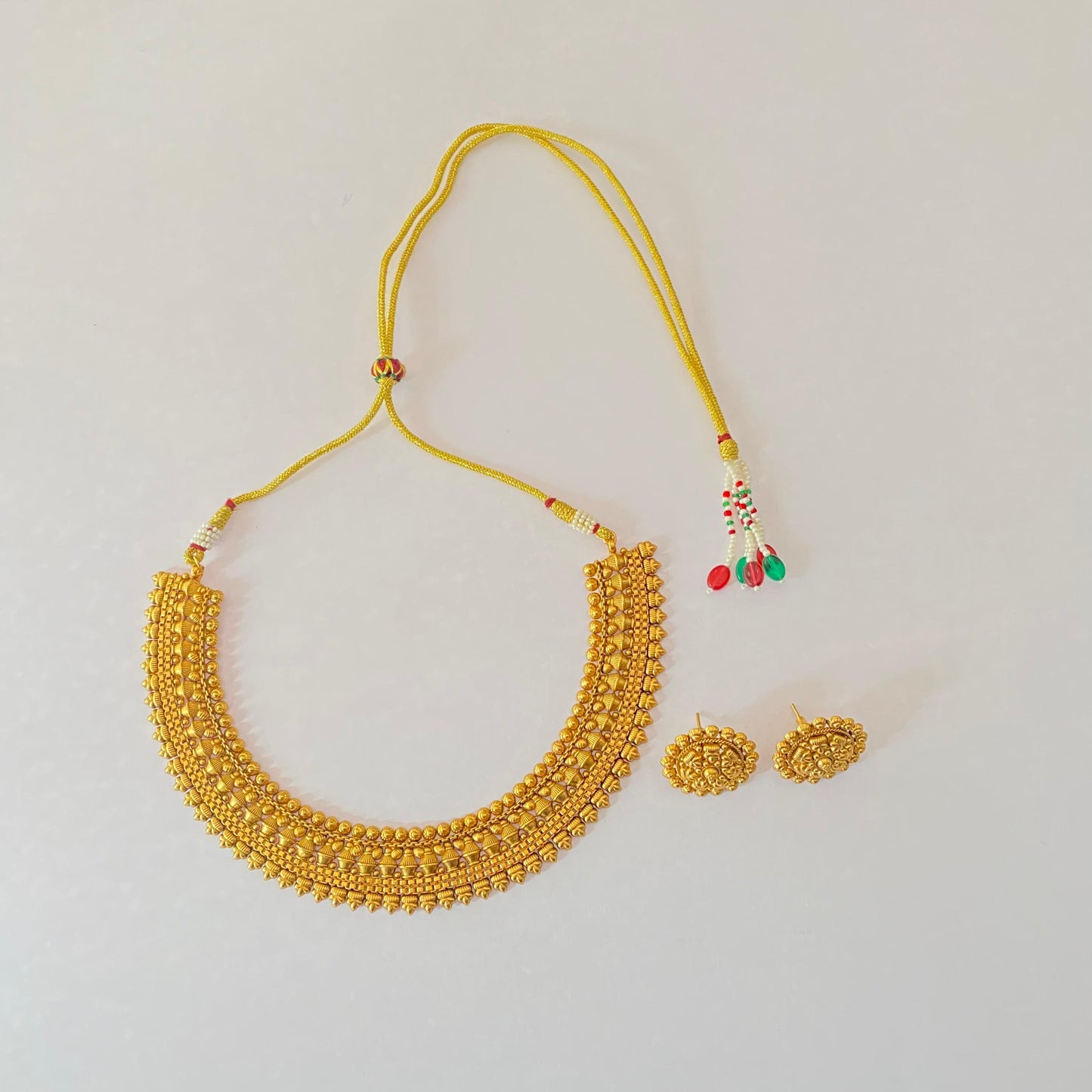 Antique Gold Plated Necklace Set with Stud