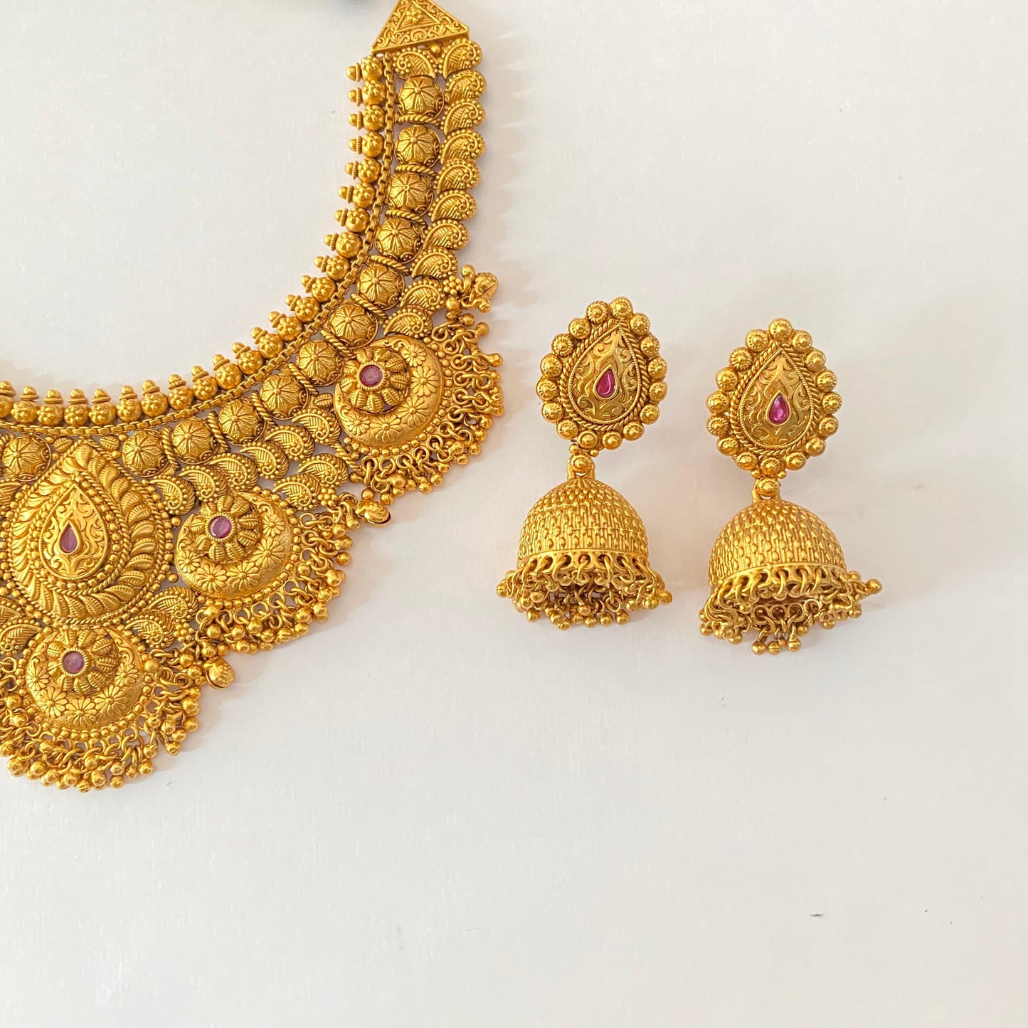 Antique Gold Plated Traditional Heavy Necklace Set