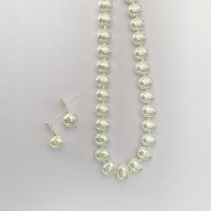 White Pearl Necklace Set