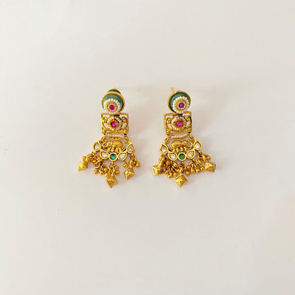 Antique Gold Plated Ruby and Emerald Chokar Set