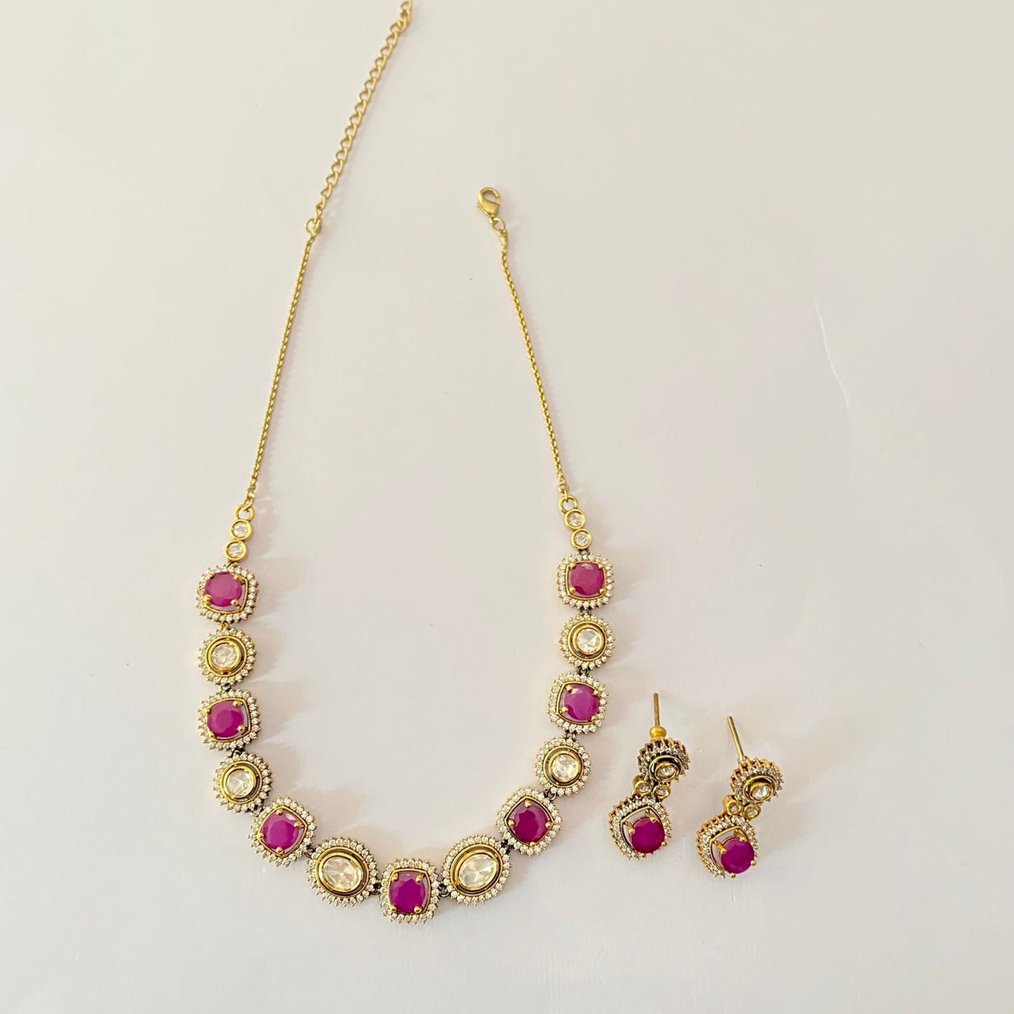 Antique Ruby Kundan Sleek Necklace Set
