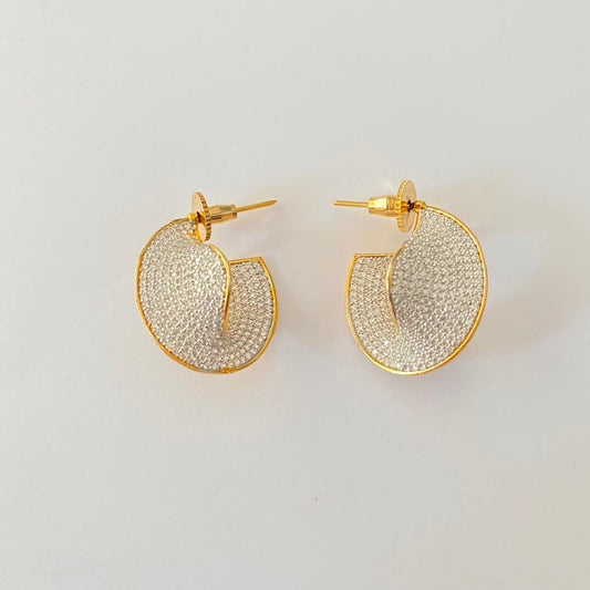 Gold-Plted Western Hoop Stud Earring