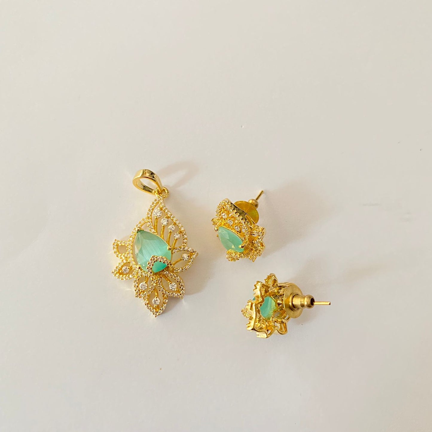 Gold Plated Aquamarine Small Pendant Set
