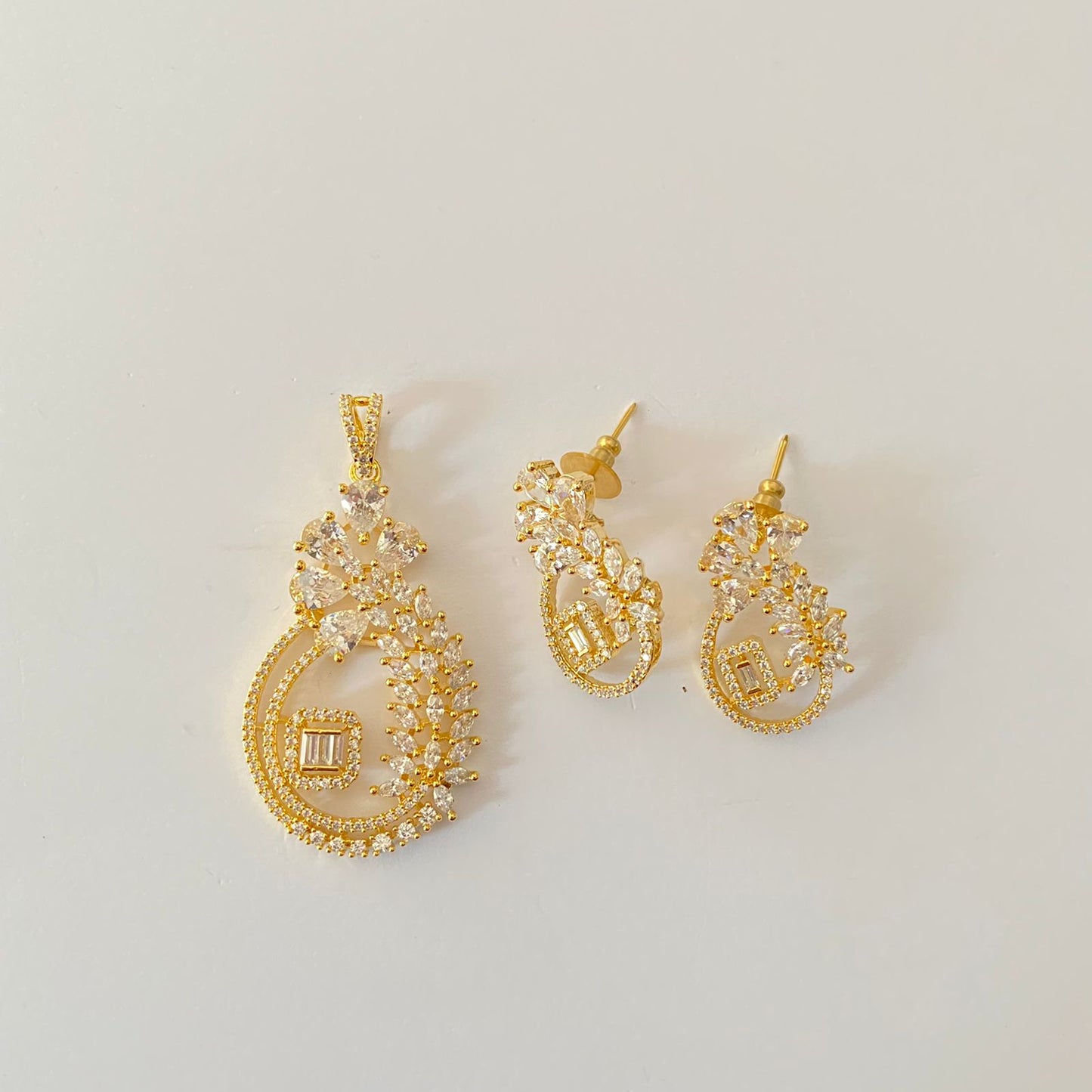 Gold Plated Diamond Pendant Set