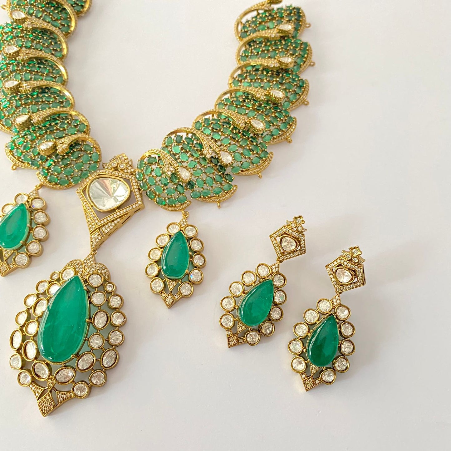 Emerald Moissanite Necklace Set