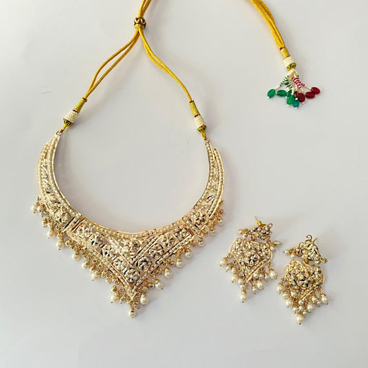 White Jadau latest design Necklace Set