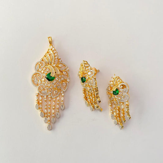Emerald Gold Plated Big Pendant Set