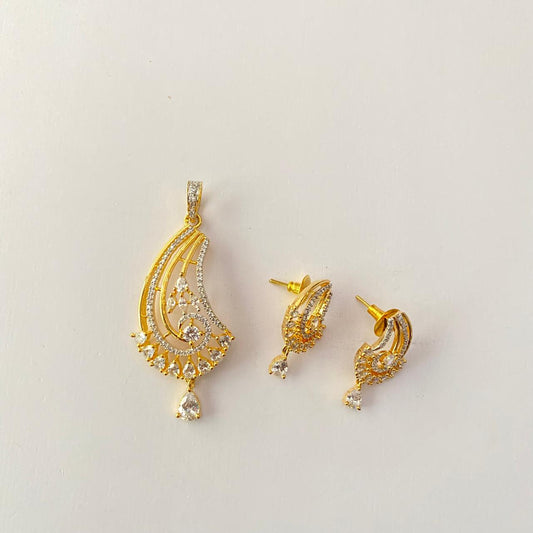 A.D Gold Plated Pendant Set