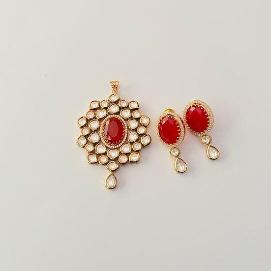 Kundan big Pendant Set