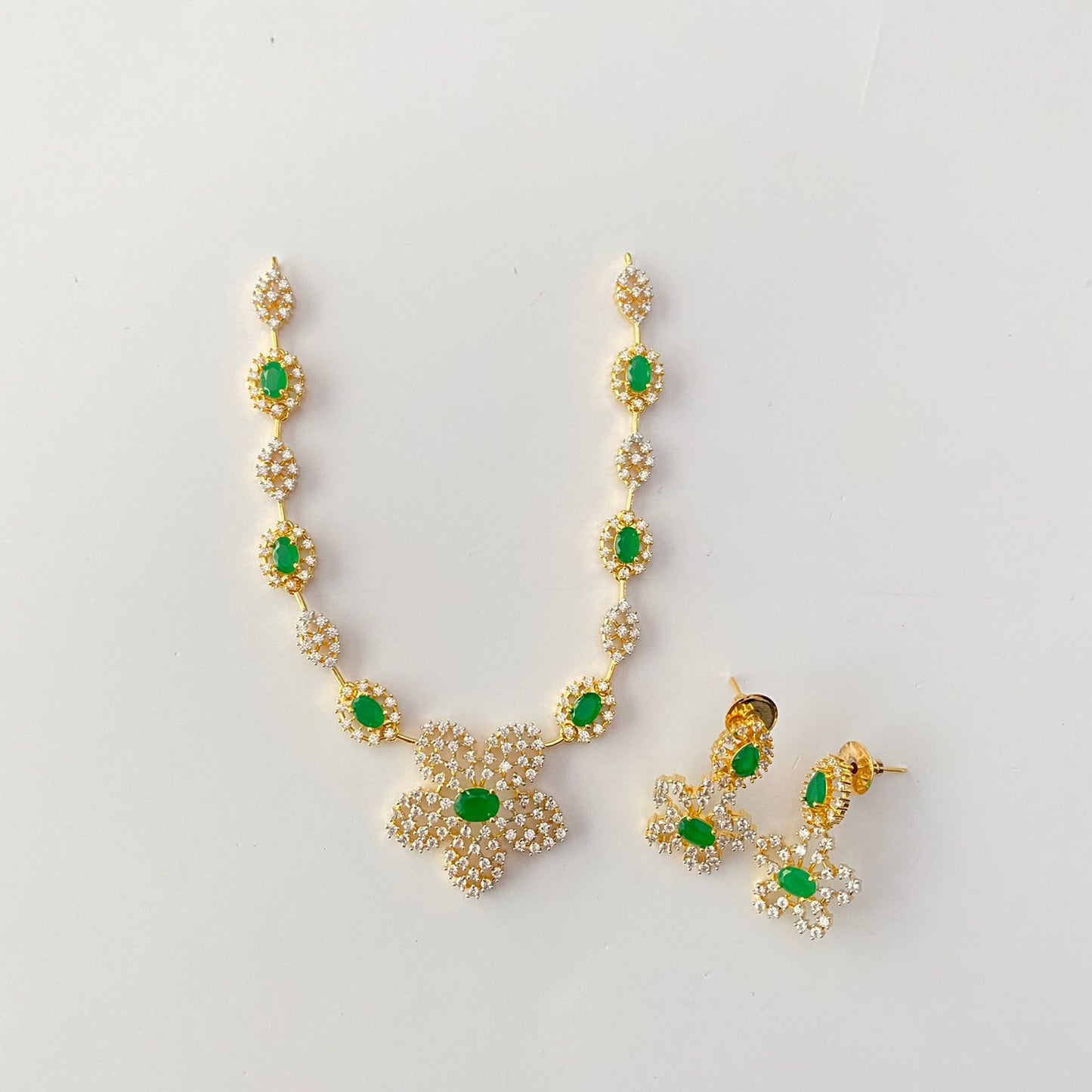 Emerald (Green) Gold plated Diamonds Necklace Set