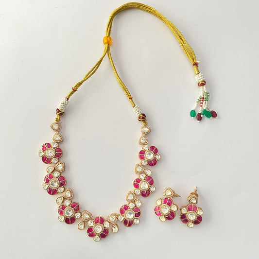 Flower Design Kundan Necklace Set
