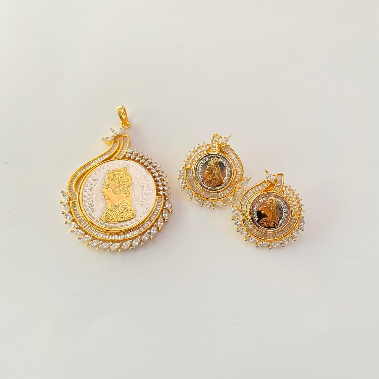 Gini Gold Plated latest Pendant Set