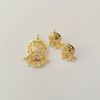 Jadau white Gold Plated latest Pendant Set