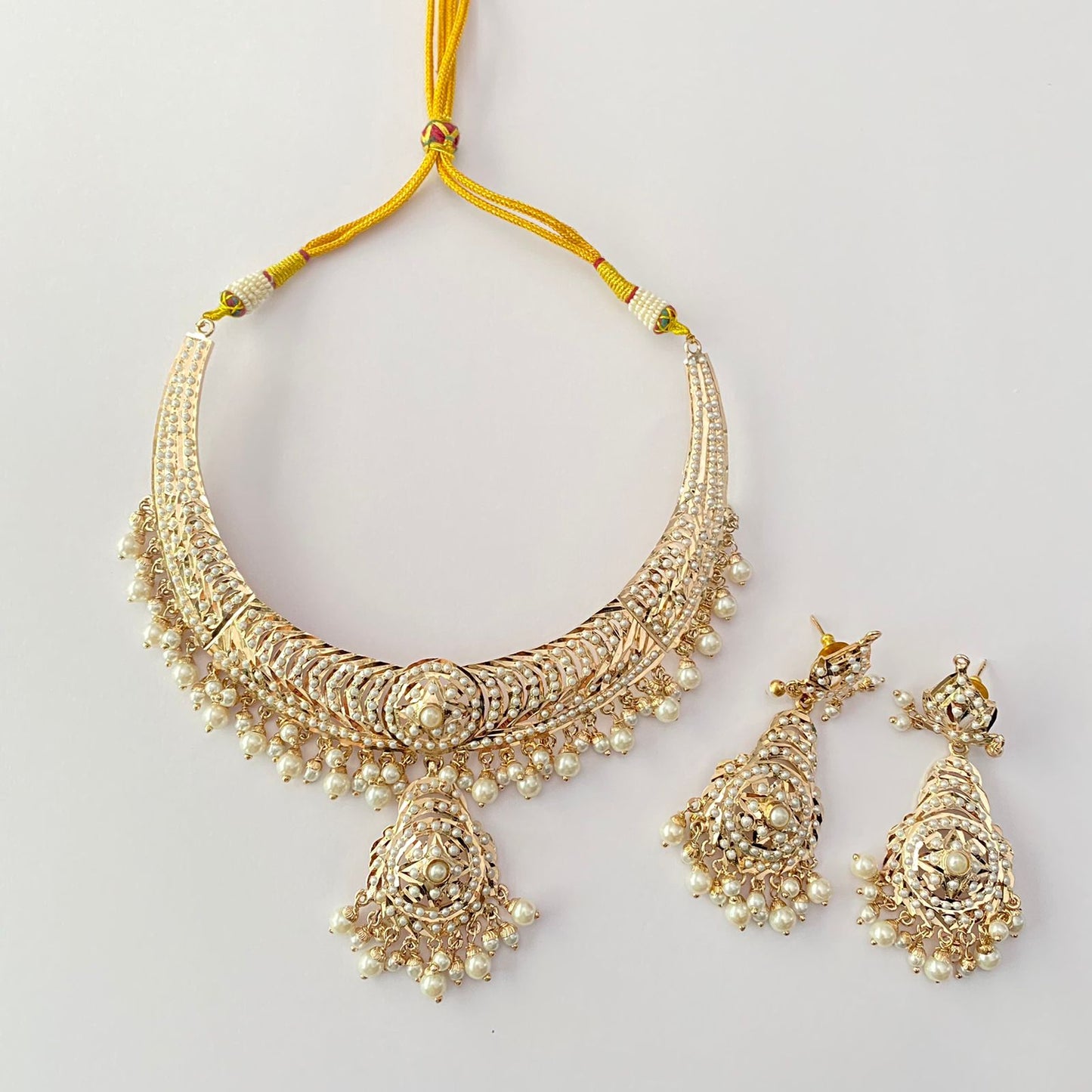 White Pearl Jadau Necklace Set