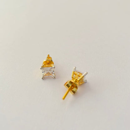 Square Shape Gold Plated Back Screw Solitaire