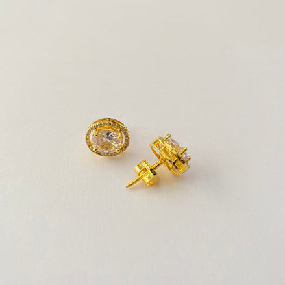 Oval Shape with Framework Back Screw Gold Plated Diamond Solitaire