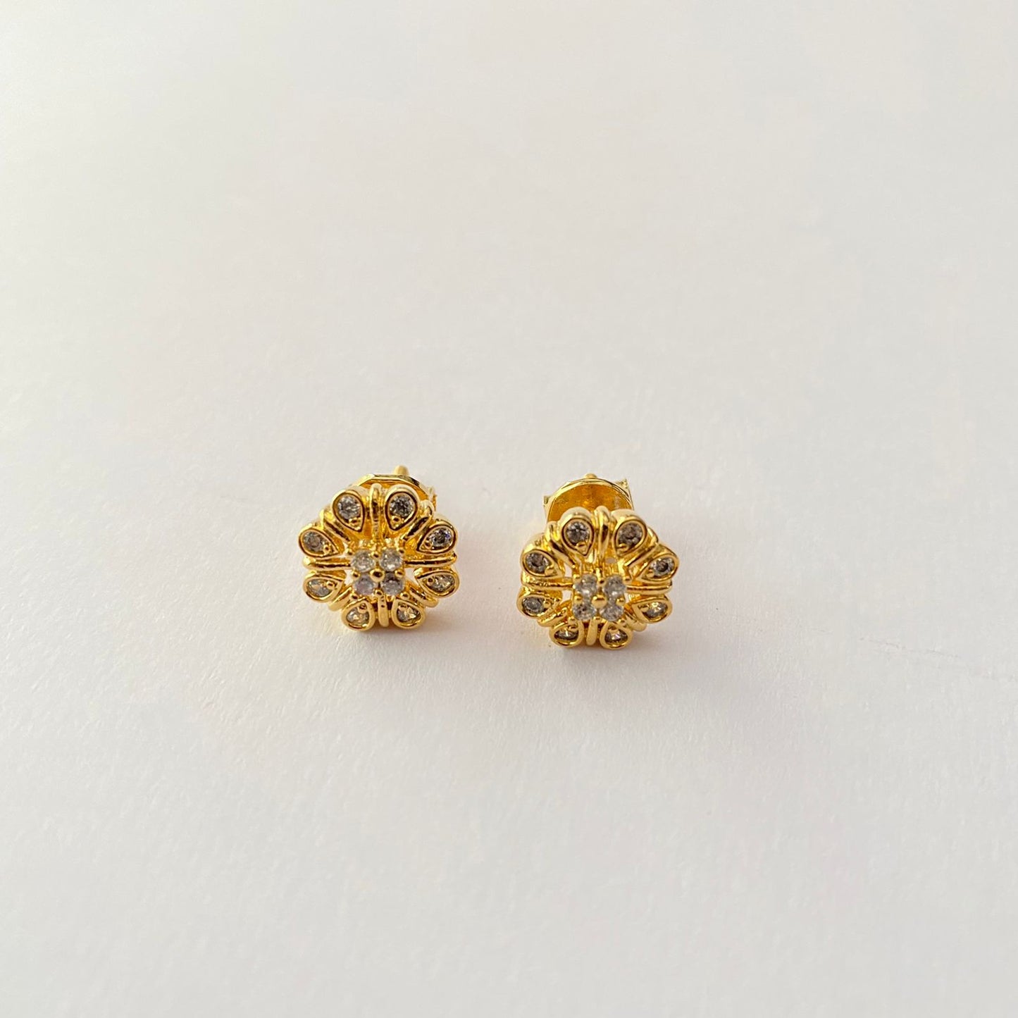 Gold Plated Floral Design with Back Screw Solitaire