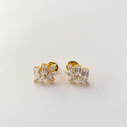 Stunning Gold Plated Pure Sliver 92.5 Stud