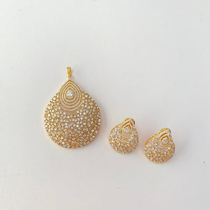 Diamond Pear Shaped Center Stone Pendant Set