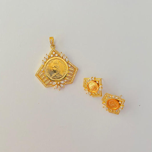 Diamond Gini Gold Plated Triangular Shape Pendant Set