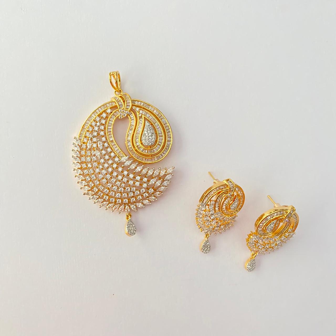 Diamond Gold Plated Statement Pendant Set