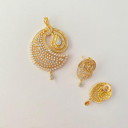 Diamond Gold Plated Statement Pendant Set