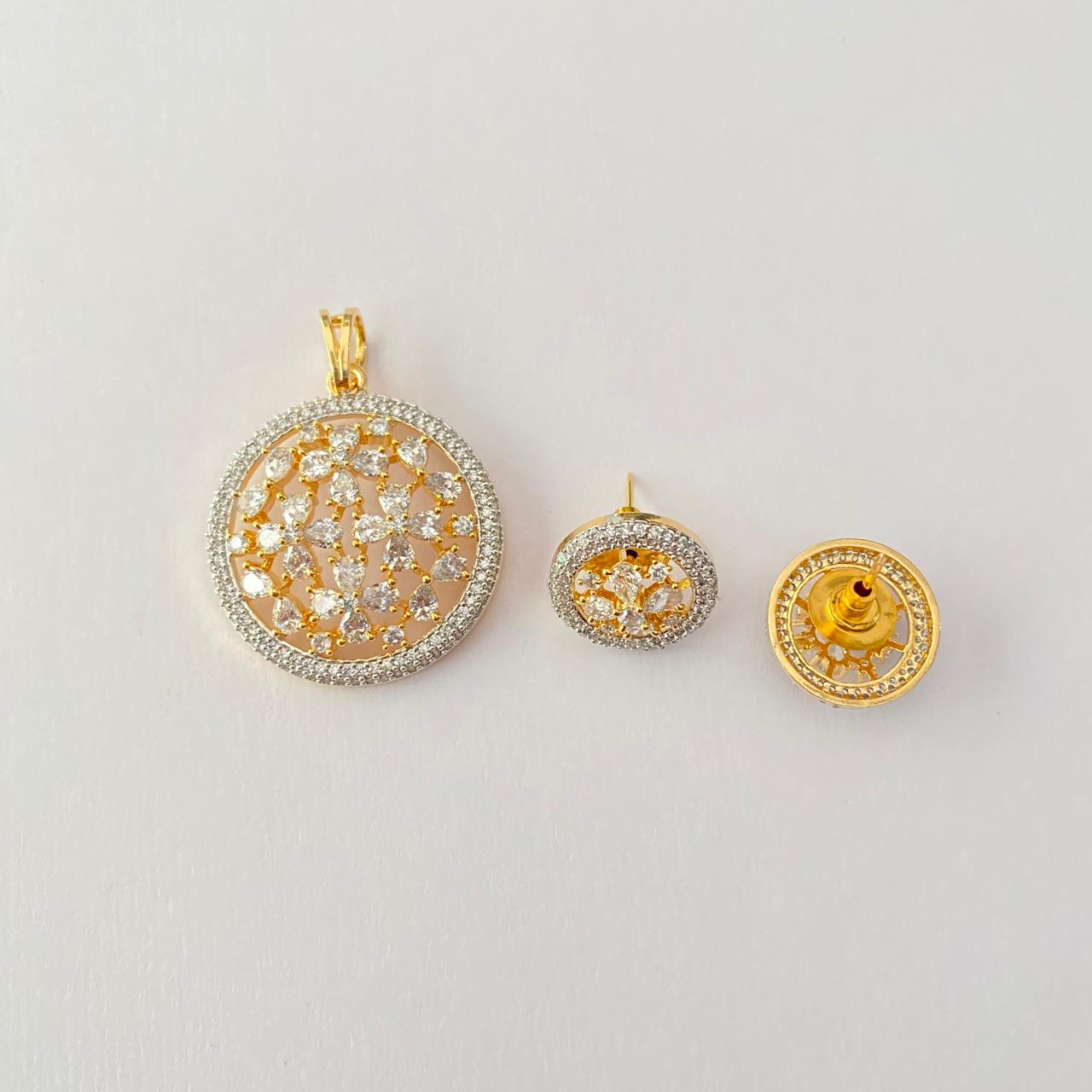 Diamond Gold Plated in Round Shape Pendant Set