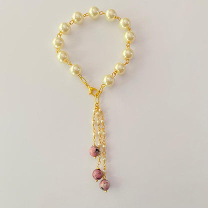 OFF -WHITE GOLD PLATED CHAIN LUMBA RAKHI FOR WOMEN