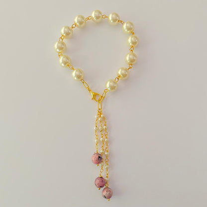 OFF -WHITE GOLD PLATED CHAIN LUMBA RAKHI FOR WOMEN