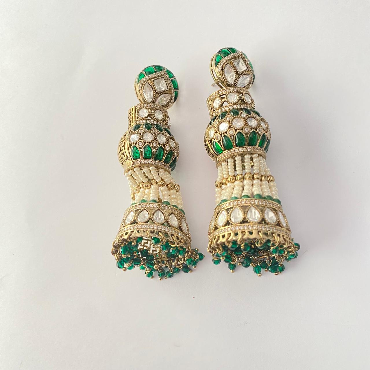 Emerald Antique Gold Plated Moissanite Jhumka Earring