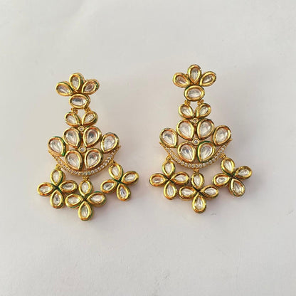 Floral Gold Plated Kundan Earring