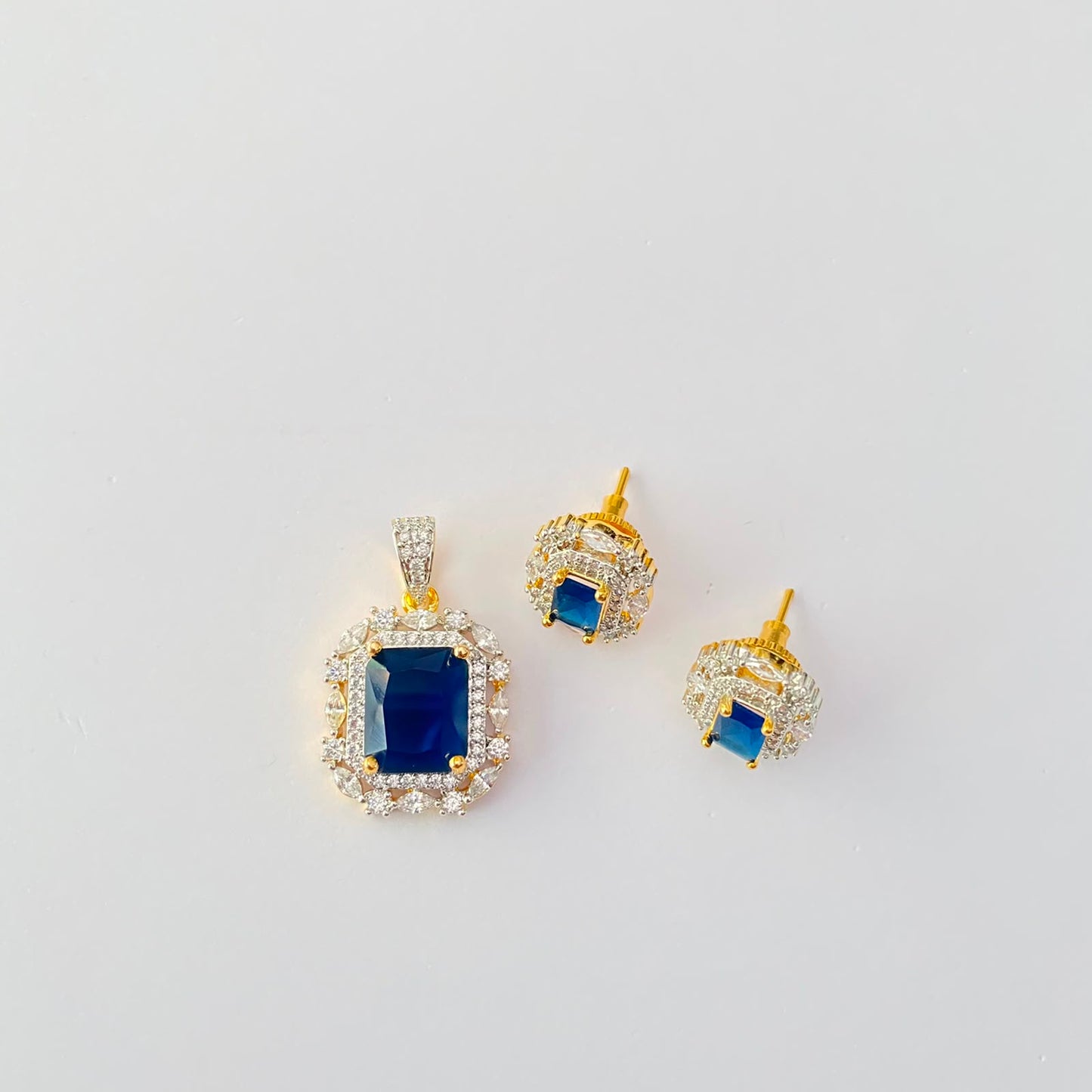 Blue Stone Small Gold Plated Pendant Set