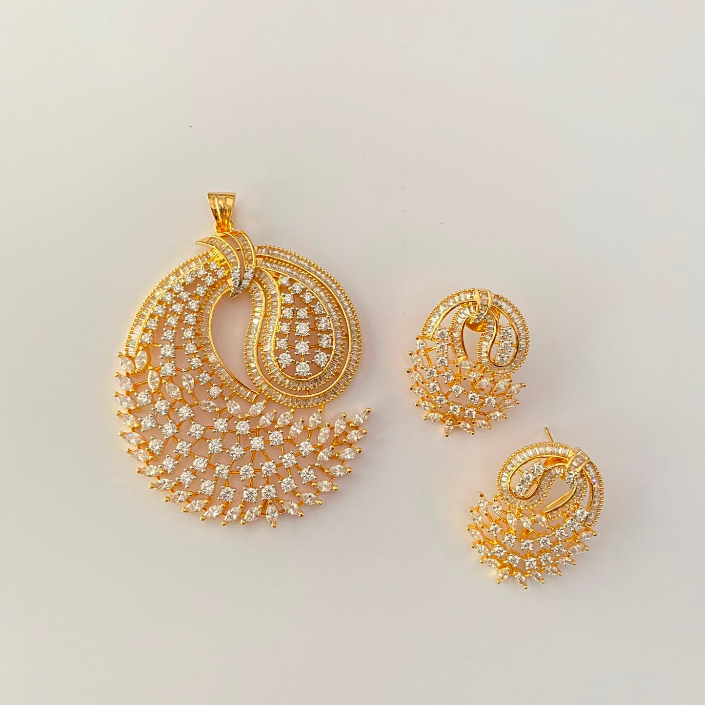 Diamond Big Gold Plated Pendant Set