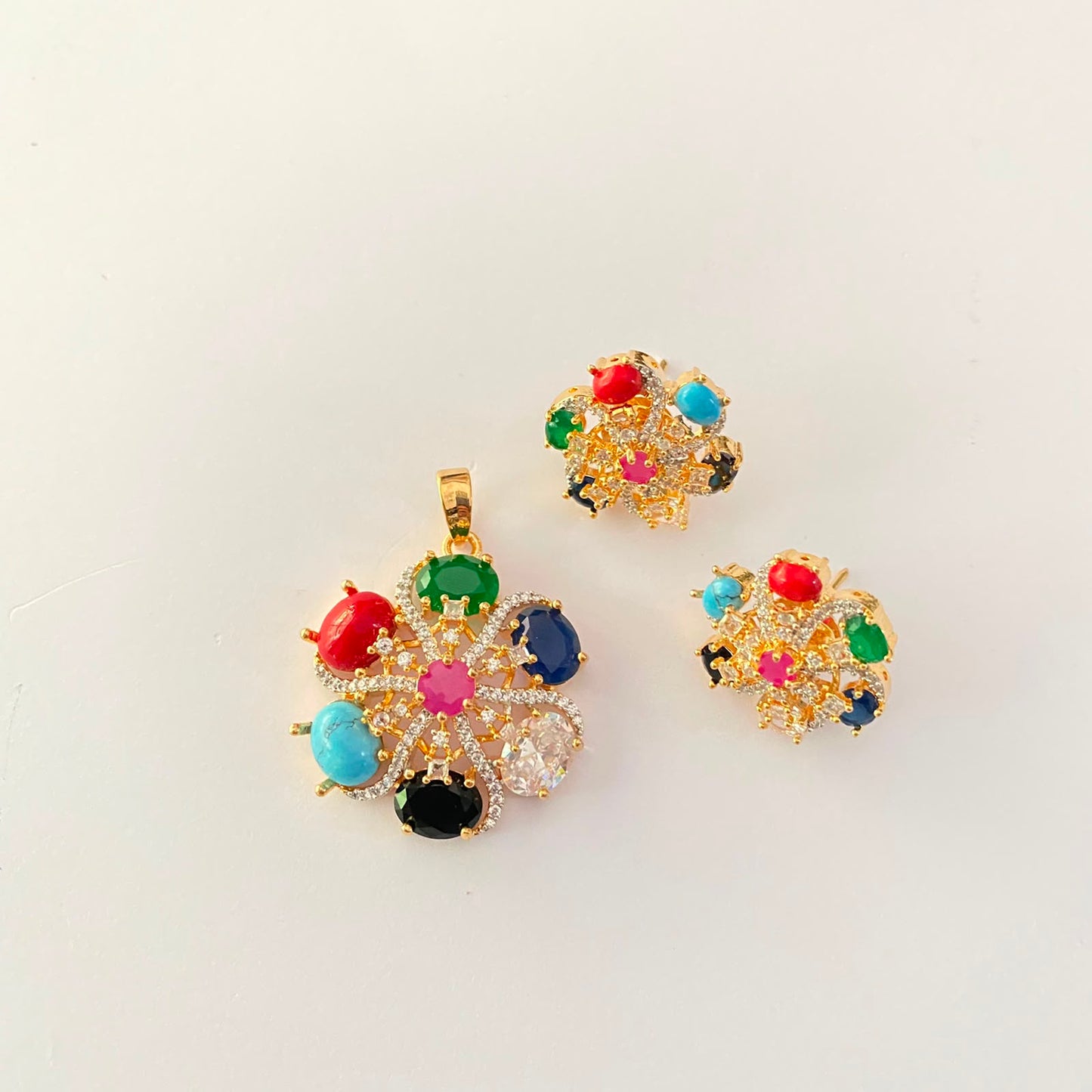 Gold Plated Navratan Pendant Set