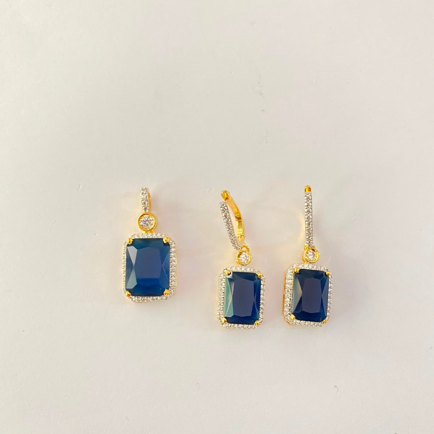 Gold Plated Blue Stone Pendant Set