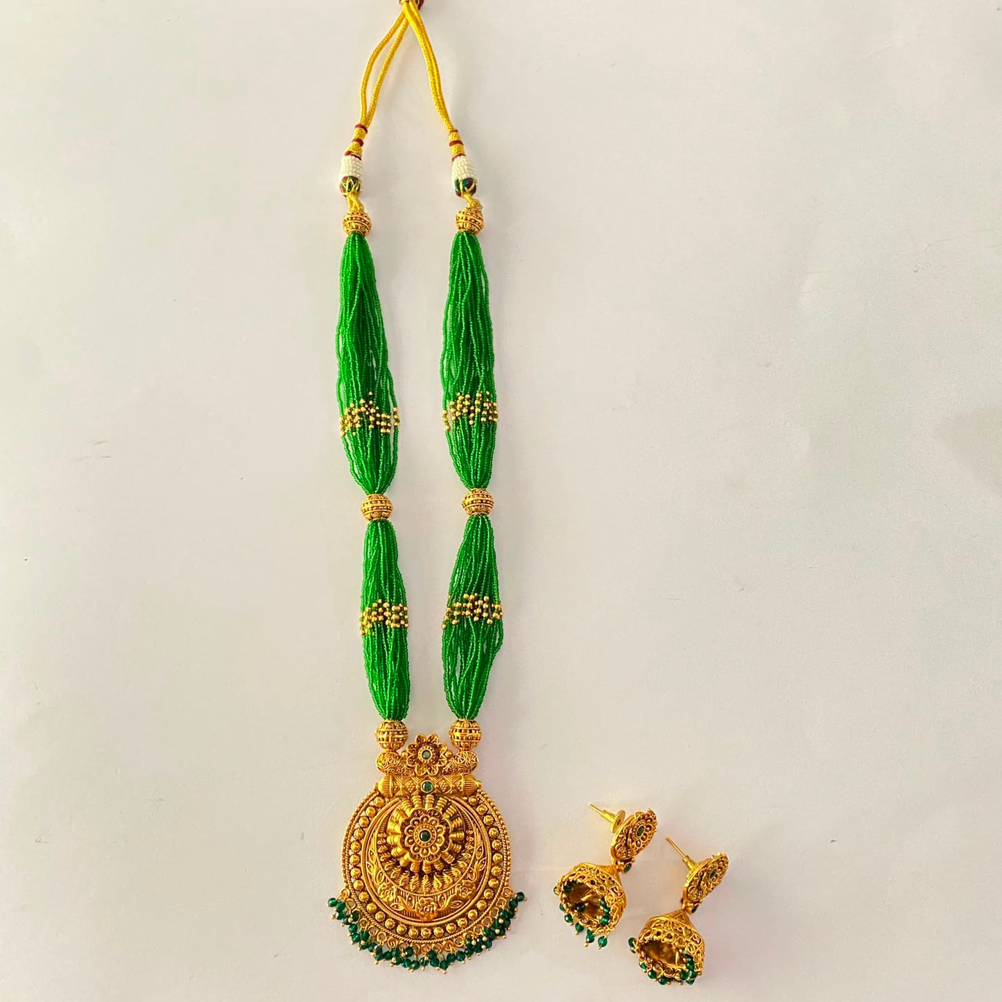 Green Long Antique Gold Necklace Set