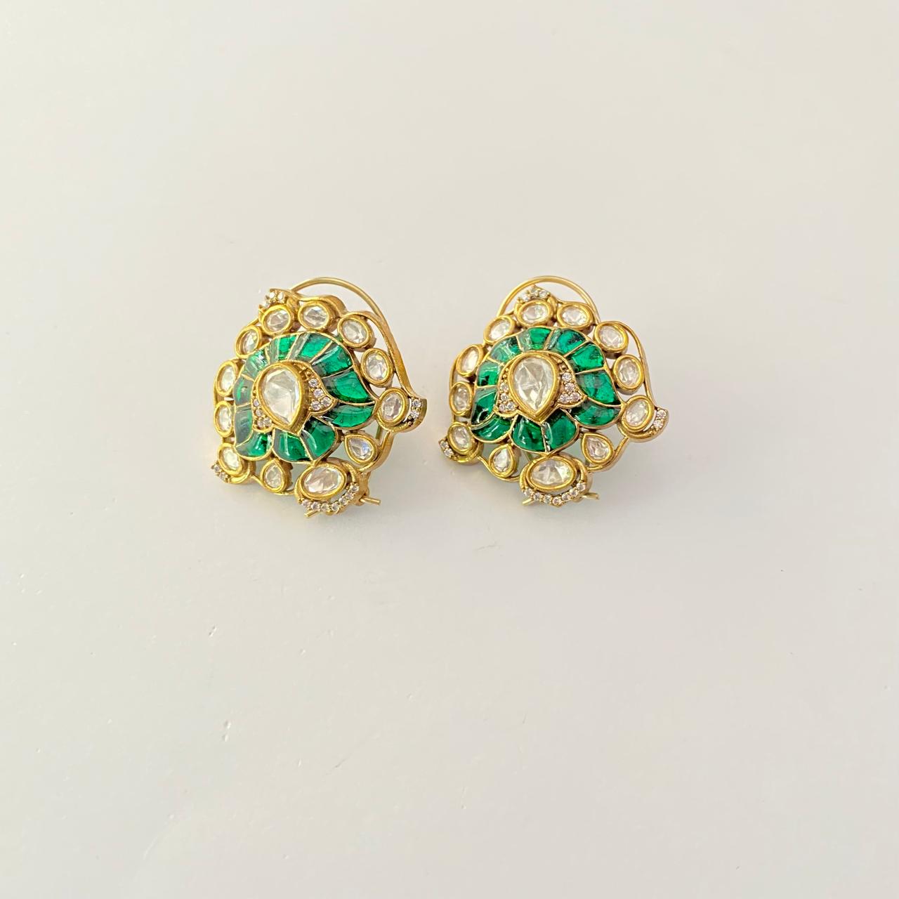 Emerald kundan studs latest design with back clip