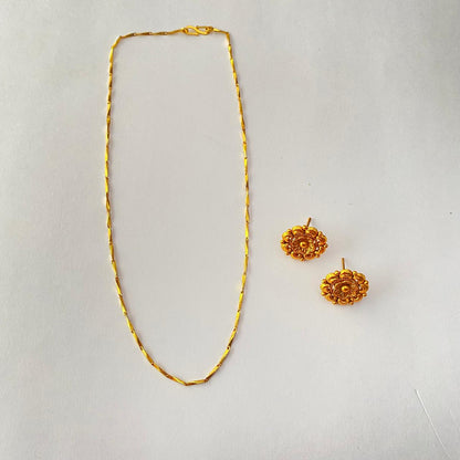Twisted Gold Plated Chain with Gold Plated Floral Stud Combo