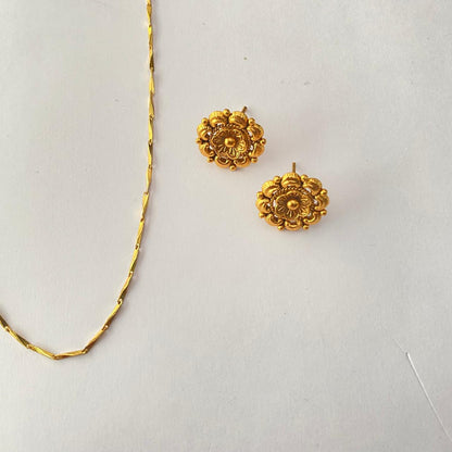 Twisted Gold Plated Chain with Gold Plated Floral Stud Combo