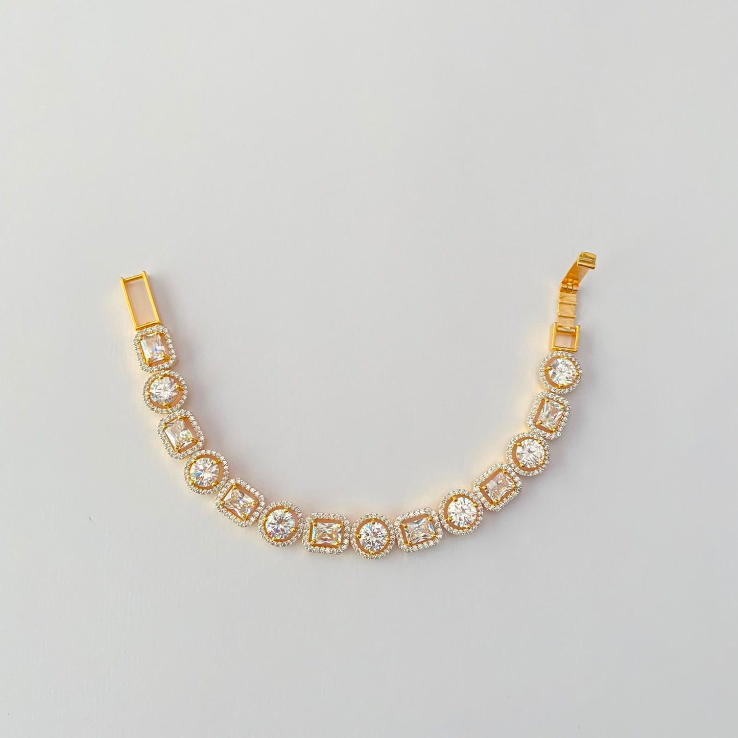 Round & Square Shape Tennis Bracelet (Size-2.4/2.6)