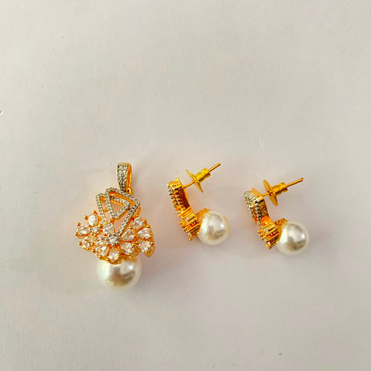 Gold Plated Drop Pearl Diamond Pendant Set