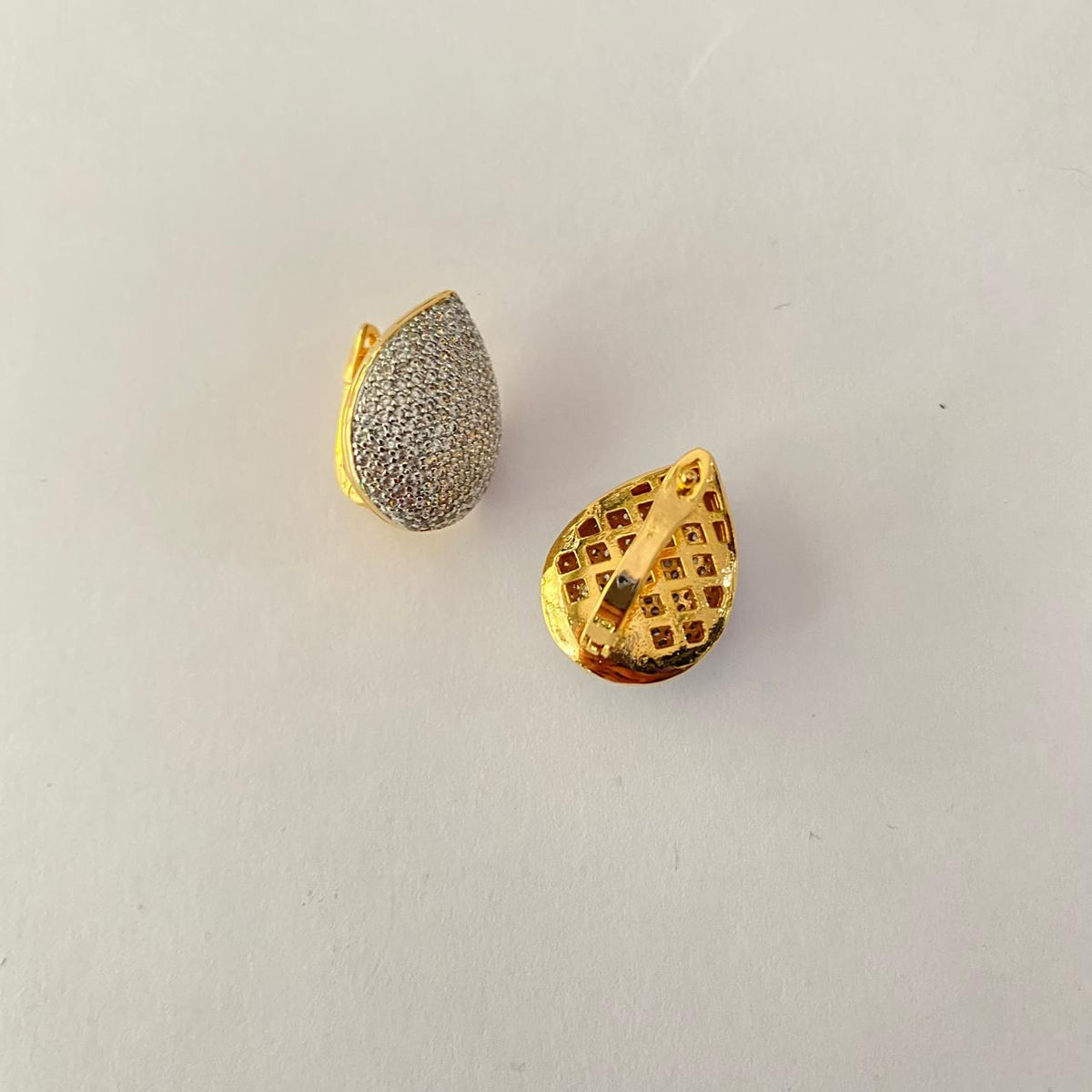 Gold Plated Drop Design with Back Clip Stud