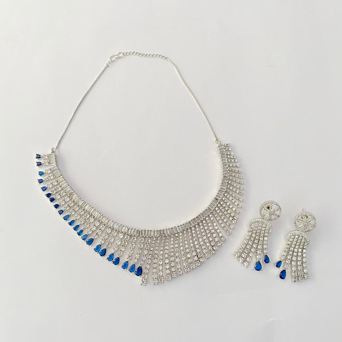 Silver Plated Blue Diamond Necklace Set