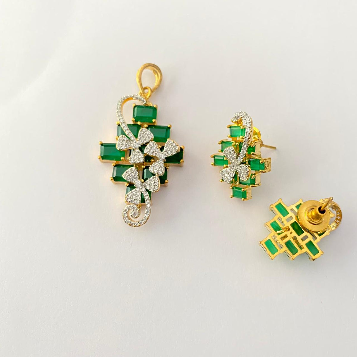 Green Diamond Gold Plated Stones Arranged in a Cross Shape Pendant Set