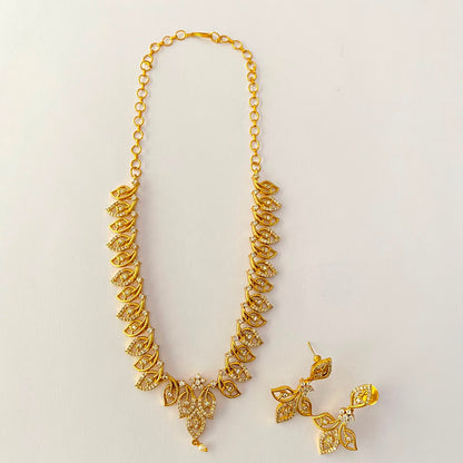 Diamond Antique Gold Plated Necklace Set