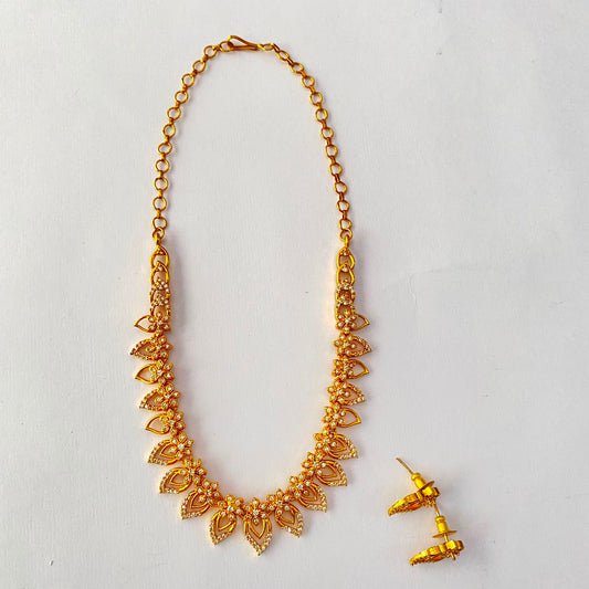 Antique Gold Diamond Necklace Set